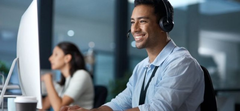 A CSR on a call